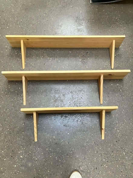 Photo of free shelves (Tufnell Park N19) #1