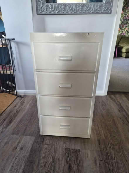 Photo of free Small chest of drawers (Ford end CM3) #1