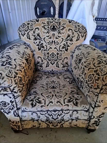 Photo of free Vintage lounge suite (Colac) #1
