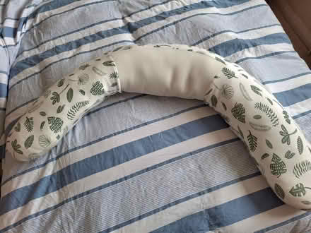 Photo of free Maternity pillow (GL50) #1
