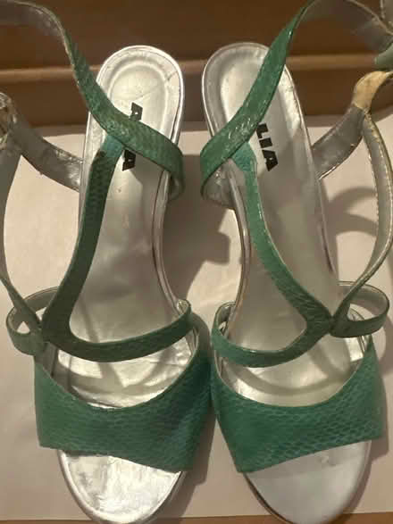 Photo of free Woman’s shoes size 8M (M1l1v7) #1