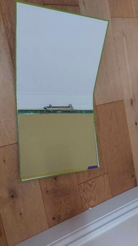 Photo of free Green folder (Bn20 8sz) #3