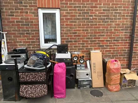 Photo of free Items (SW12 8SS) #1