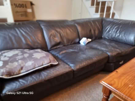 Photo of free 6 seater leather sofa with pillows (Cheadle SK8) #2