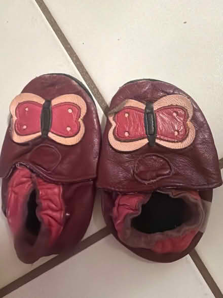 Photo of free Roobez Infant Shoes - 6-12 months (Rathburn and Creditview) #1