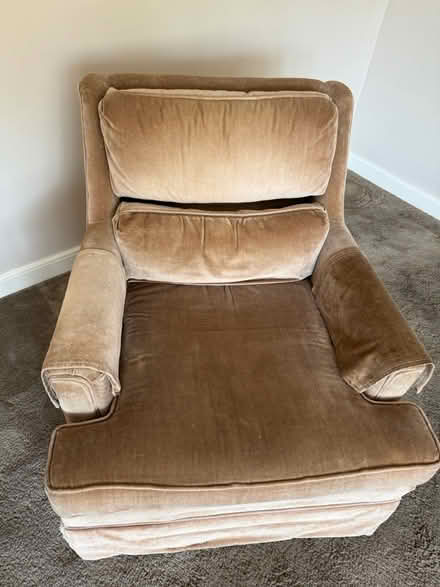 Photo of free Swivel chairs (02459) #2
