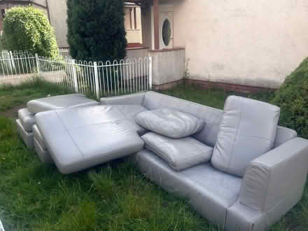 Photo of free L type sofa (G72 0LE) #3