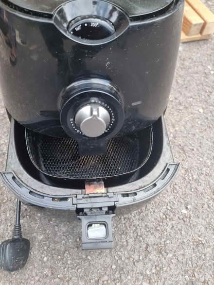 Photo of free Air fryer (TW5 9TG) #1