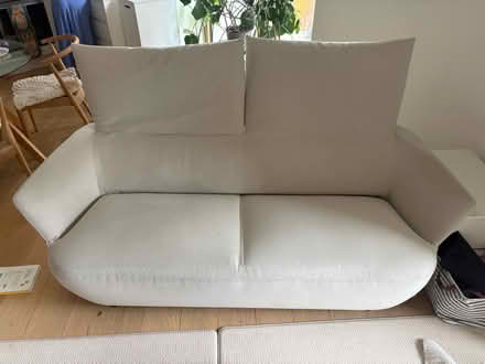 Photo of free sofa cover (Kew bridge) #1