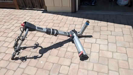 Photo of free Yakima bike rack (Raynor Park, bird land) #1