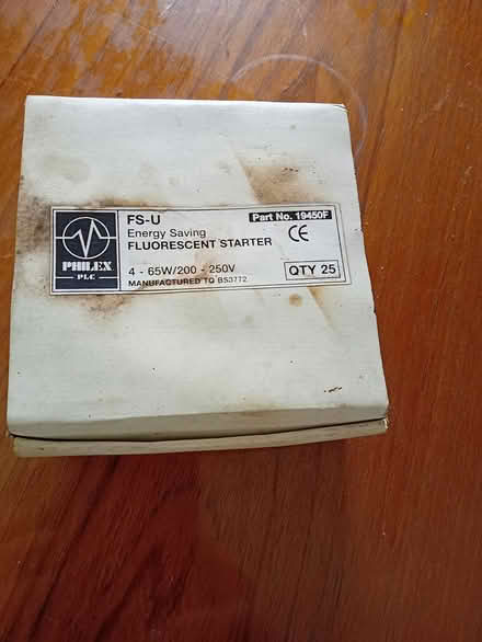 Photo of free 20 fluorescent starters (Fordingbridge SP6) #1