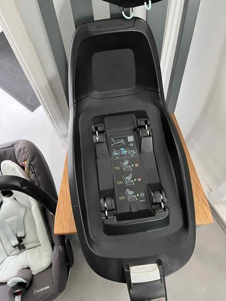Photo of free Baby/childs car seat (Linton CB21) #1