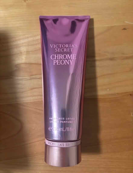 Photo of free Victoria Secret chrome Peony Lotion (Agoura (off Liberty Canyon)) #1