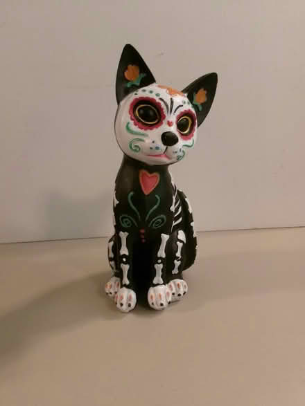 Photo of free Mardi Gras Cat (Northwest Frederick) #2