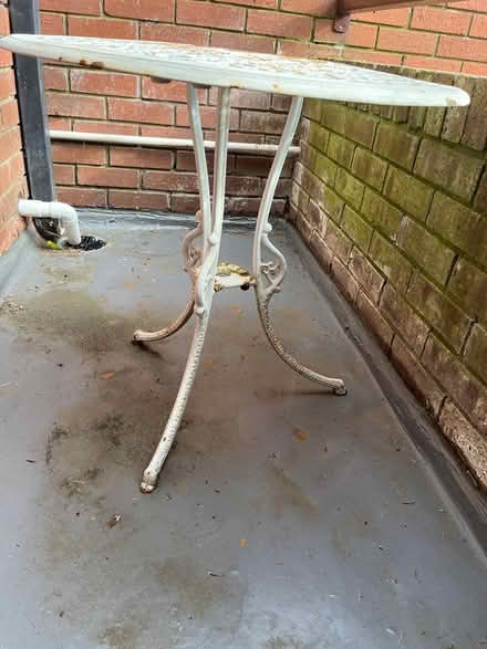 Photo of free Outdoor table (Dublin 6 (Terenure/Rathgar)) #2
