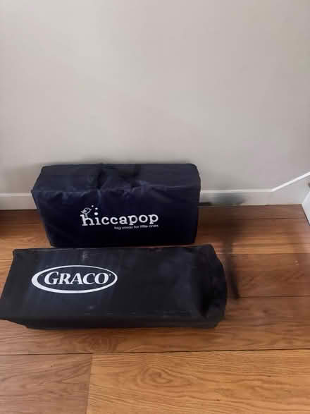 Photo of free Travel Crib and Mattress (Sw114da) #1