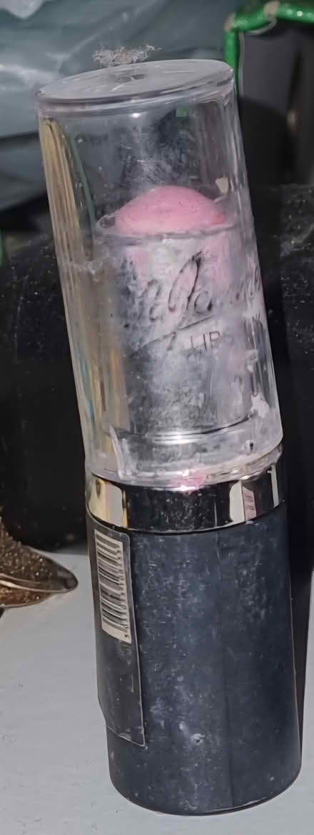 Photo of free Pink Lipstick - Used (Levenshulme M19) #2