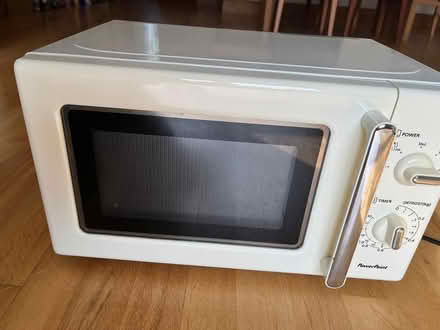 Photo of free Microwave (Dublin 6 (Terenure/Rathgar)) #2