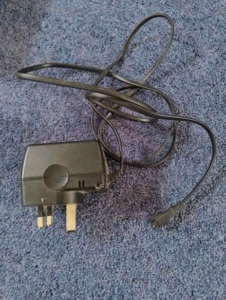Photo of free Phone charger (Cheadle Hulme SK8) #1