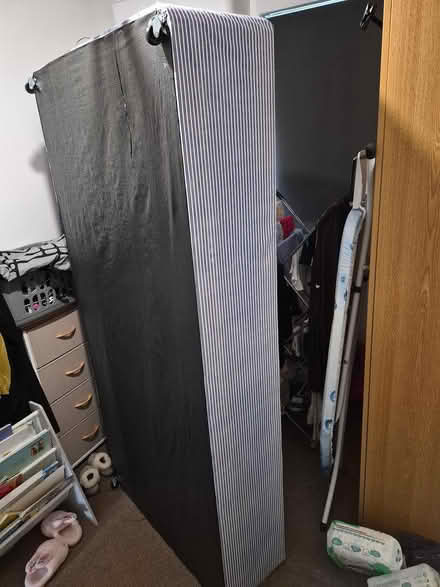 Photo of free Divan single bed base, great cond (M84jf) #2