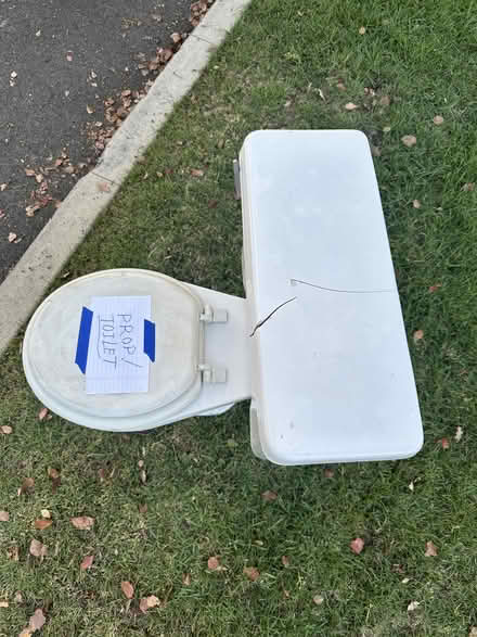 Photo of free Porcelain Toilet (magnolia park) #3