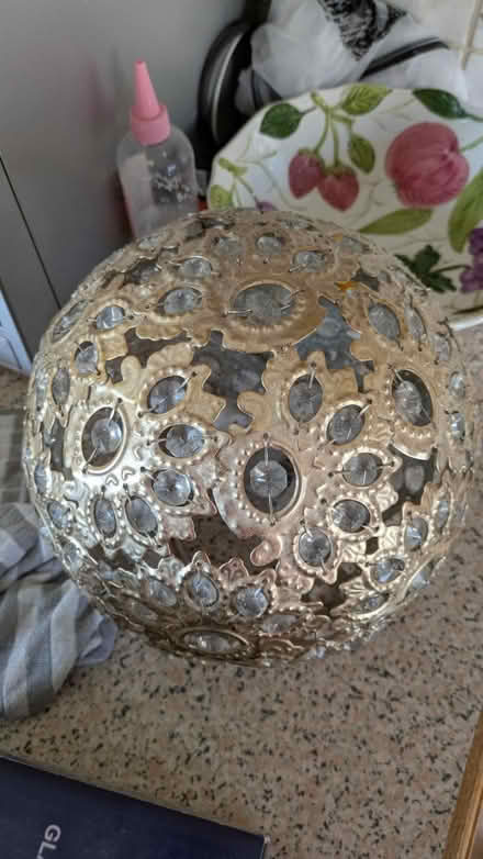 Photo of free Spherical lamp (BR1) #1