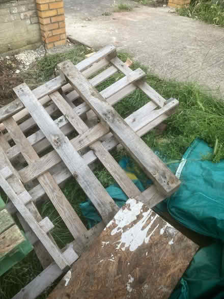 Photo of free Pallets (Oxford OX3) #1