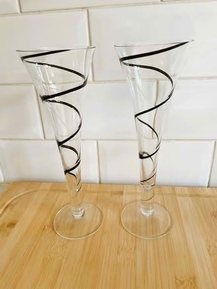 Photo of free wine, champagne, cocktail glasses (Haringey, near St Ann's, N15) #4