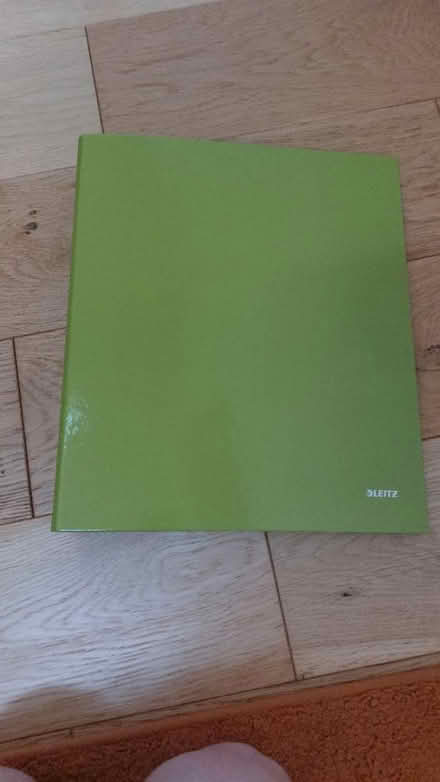 Photo of free Green folder (Bn20 8sz) #2