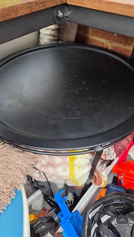 Photo of free Round storage table, rug (Reading RG30) #1