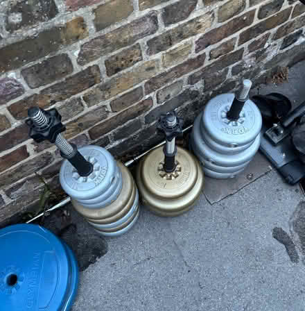 Photo of free Loads of weights + dumbell bars (Selhurst SE25) #2