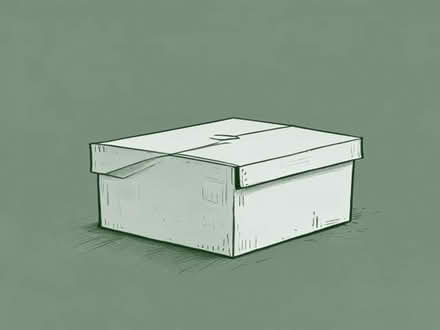 Photo of Large cardboard box (Great Notley CM77) #1