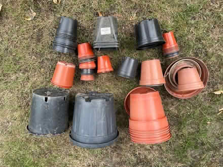 Photo of free Plant pots (Horsell GU21) #1