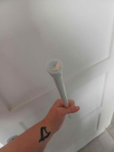 Photo of free Extendable netting pole. 55 to 90cm (Lordswood ME5) #4