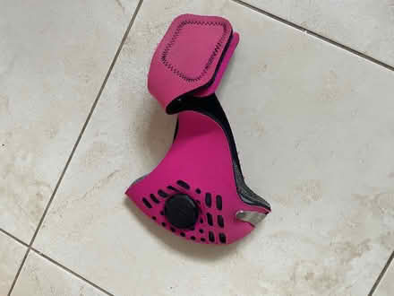 Photo of free Face mask with filter (Mill Hill (NW7)) #2