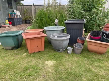 Photo of free Plant pots (Hellesdon NR6) #1
