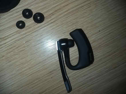 Photo of free Bluetooth Earphone (Herne Hill, SE24) #2