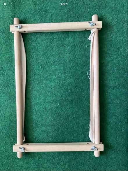 Photo of free Embrodery frame (Hedon HU12) #1