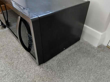 Photo of free Microwave (Theale, Reading) #1