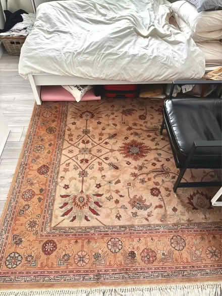 Photo of free Rug (SW1V 4ET) #1
