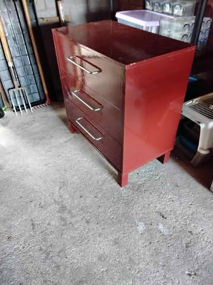 Photo of free Chest of drawers (Ellesmere SY12) #2