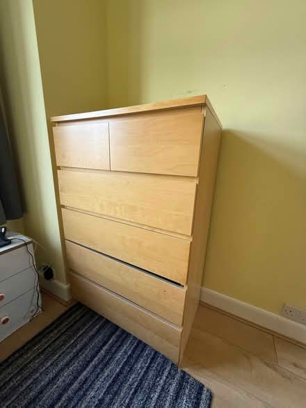 Photo of free N14 Southgate: Malm 6 draw chest of draws (Southgate N14) #1