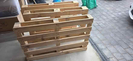 Photo of free 3 Pallets (TS15) #1