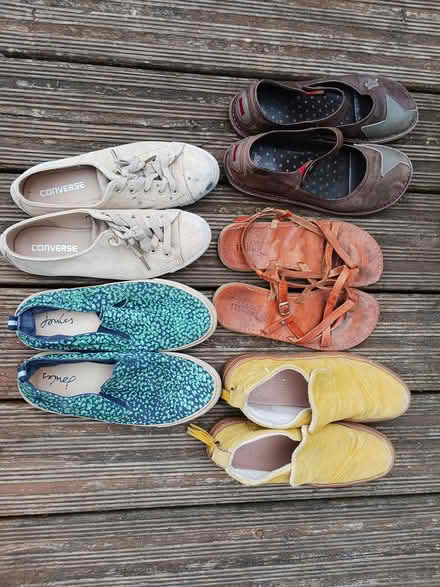 Photo of free Women's shoes (East Dulwich, SE22) #2