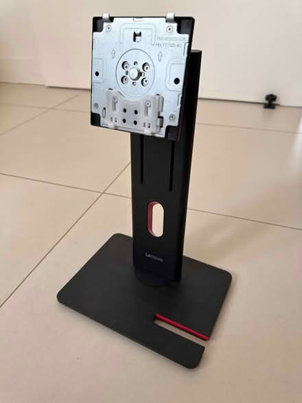 Photo of free Lenovo monitor stand (SG7) #1