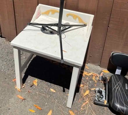 Photo of free Small bedside table stand (155 Pearce Rd, San Rafael) #1