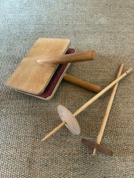 Photo of free Hand Carders and Drop Spindles (Malvern WR14) #1