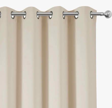 Photo of free Cream curtains (SW1V 4ET) #2