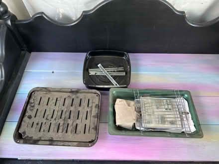 Photo of free Bbq and oven tray (Grays RM20) #1