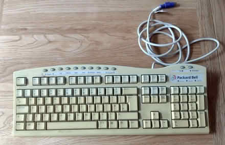 Photo of free Packard Bell PS2 Computer keyboard (Chippenham SN14) #1